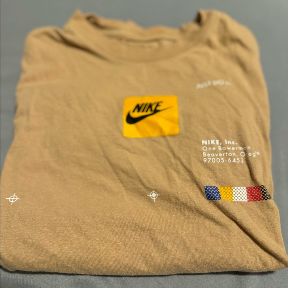 Boys Nike shirt bundle.  Size medium.  All in excellent condition!
